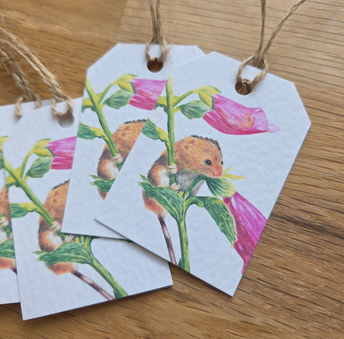 Set of 4 gift tags: mouse and foxglove