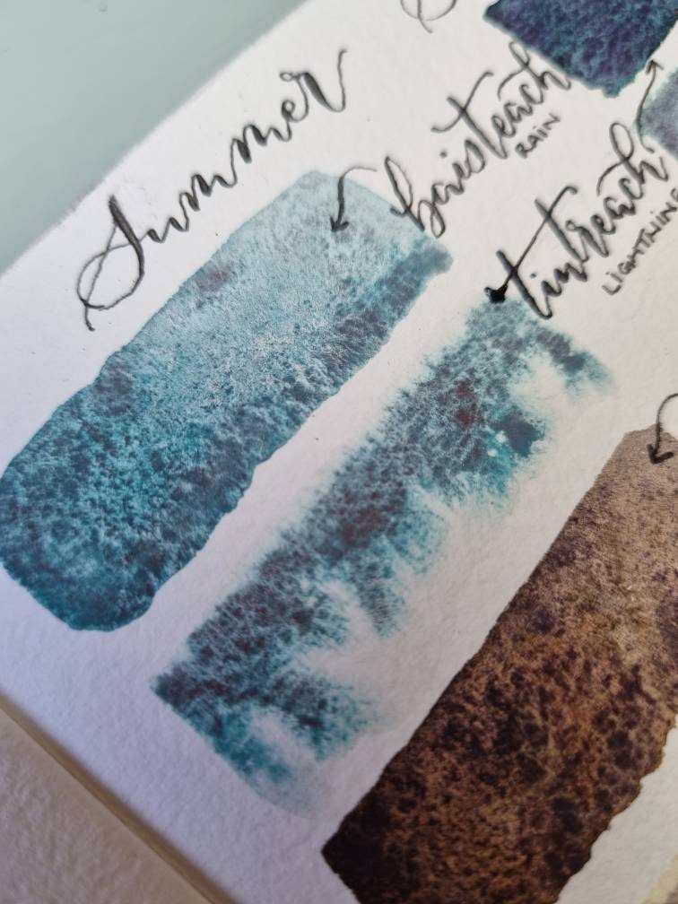 Baisteach Rain Watercolour Paint | Granulating Blue Mauve, Vegan