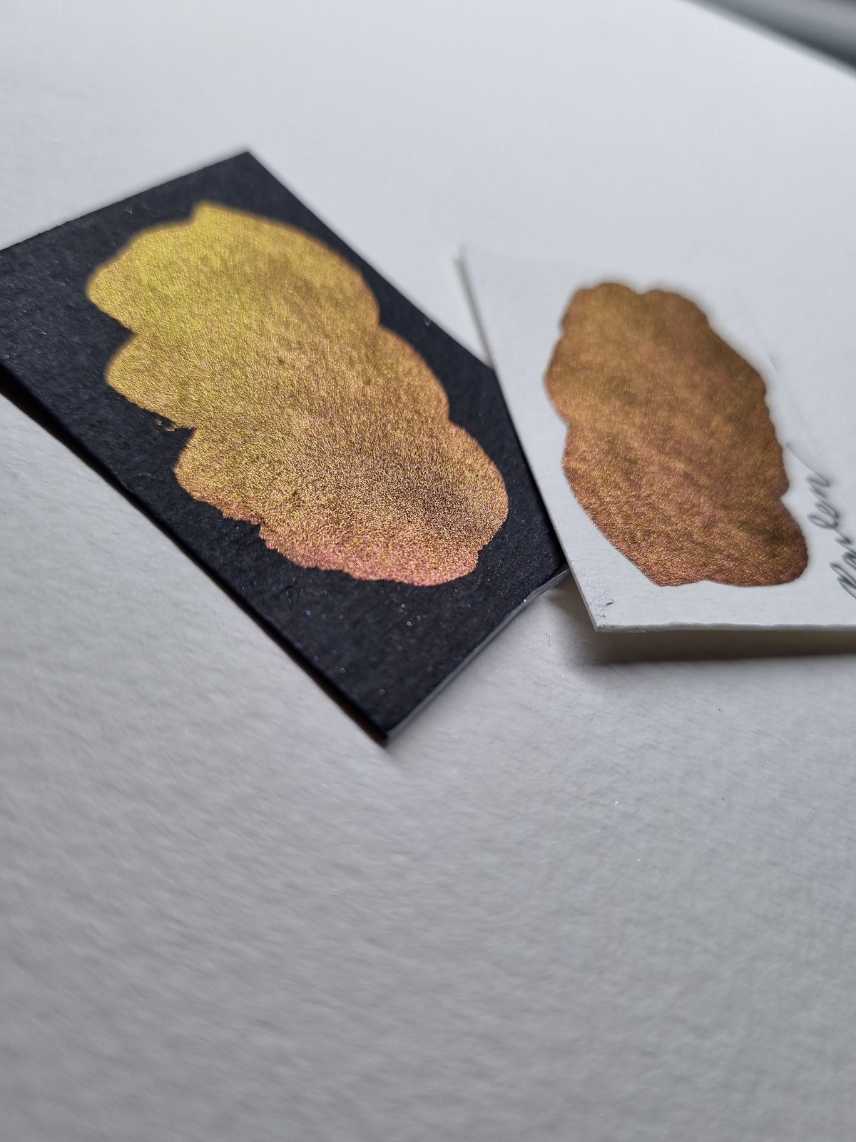 Handmade Vegan Watercolour Paint | Raven Chameleon Shade Shift (Mini Pan)