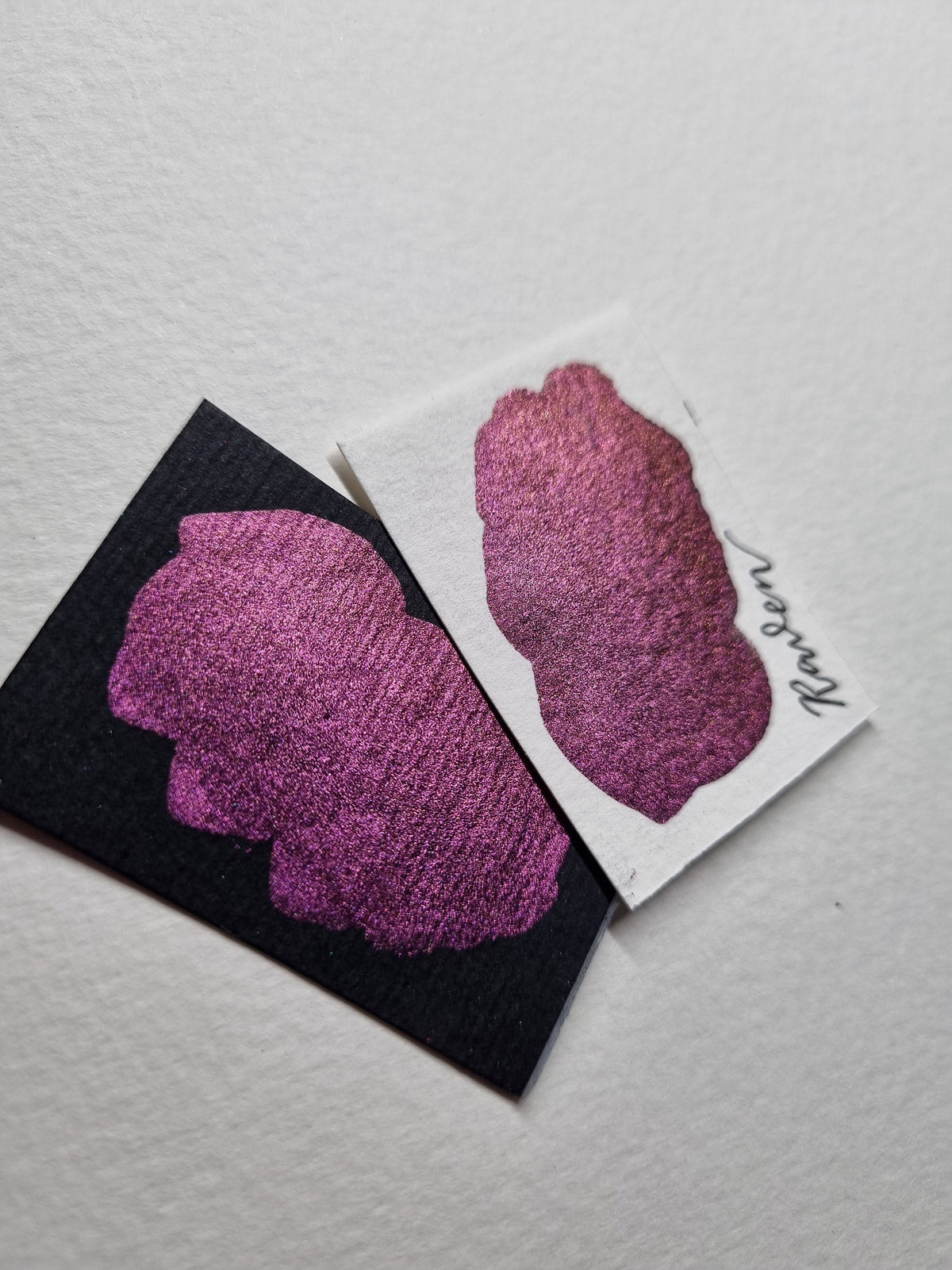Handmade Vegan Watercolour Paint | Raven Chameleon Shade Shift (Mini Pan)